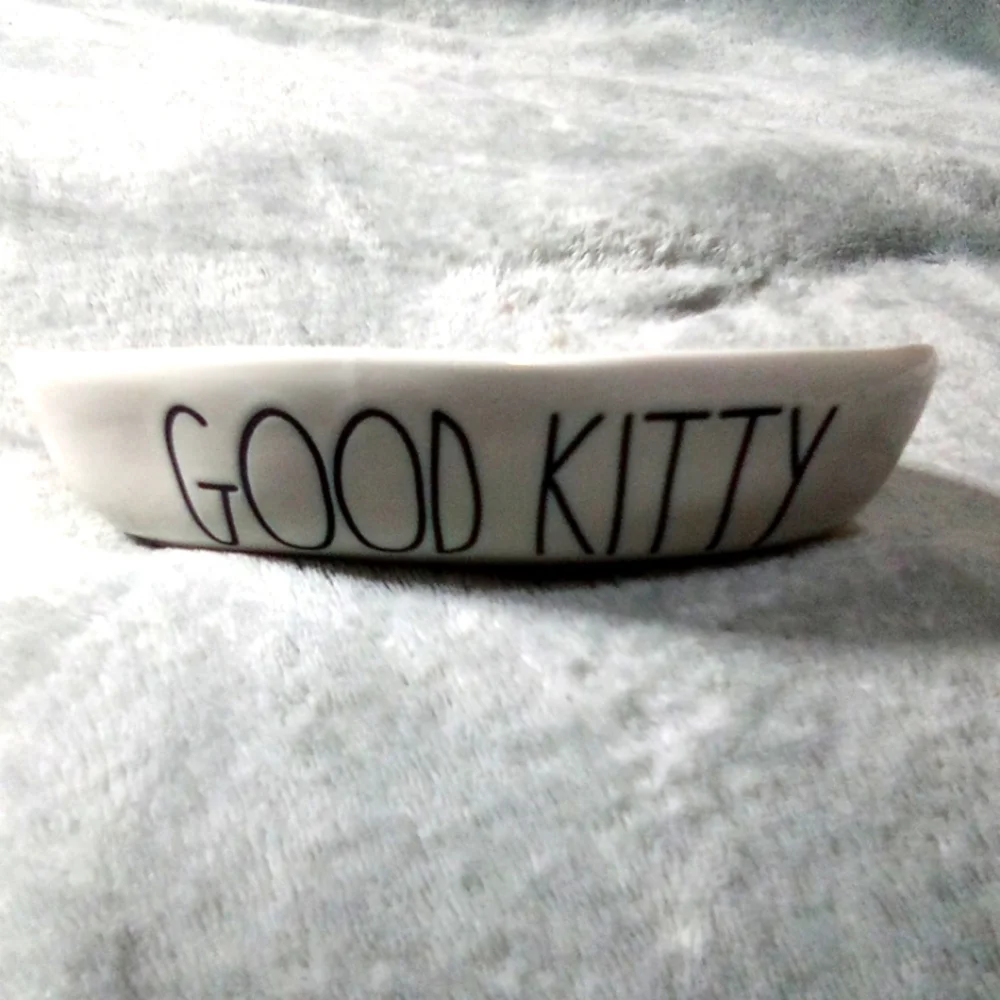 🐈 Rae Dunn Cat Bowl Artisan Collection Saying Good Kitty Pet Dish Pets Animals